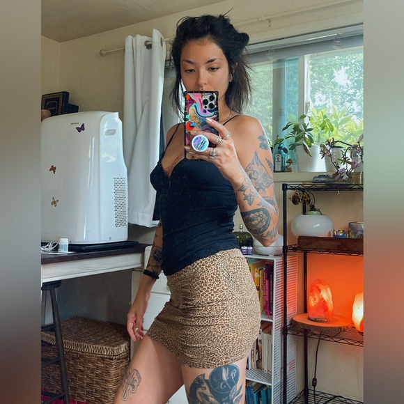 🐆 Leopard Skirt - Picture 2 of 2